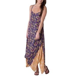 Billabong Multicolored Floral Maxi Dress Handkerchief
Hem Criss Cross Back